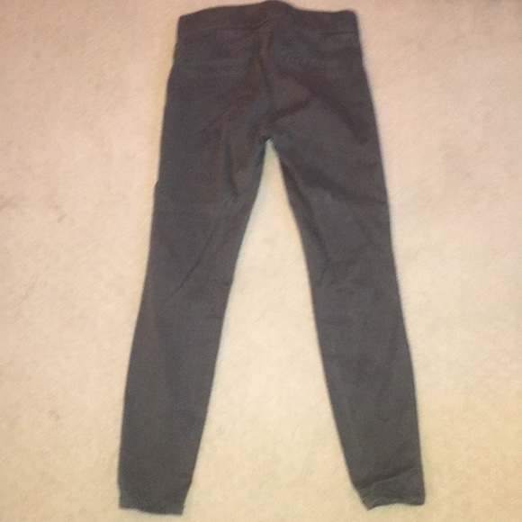 Jeans - Picture 2 of 3